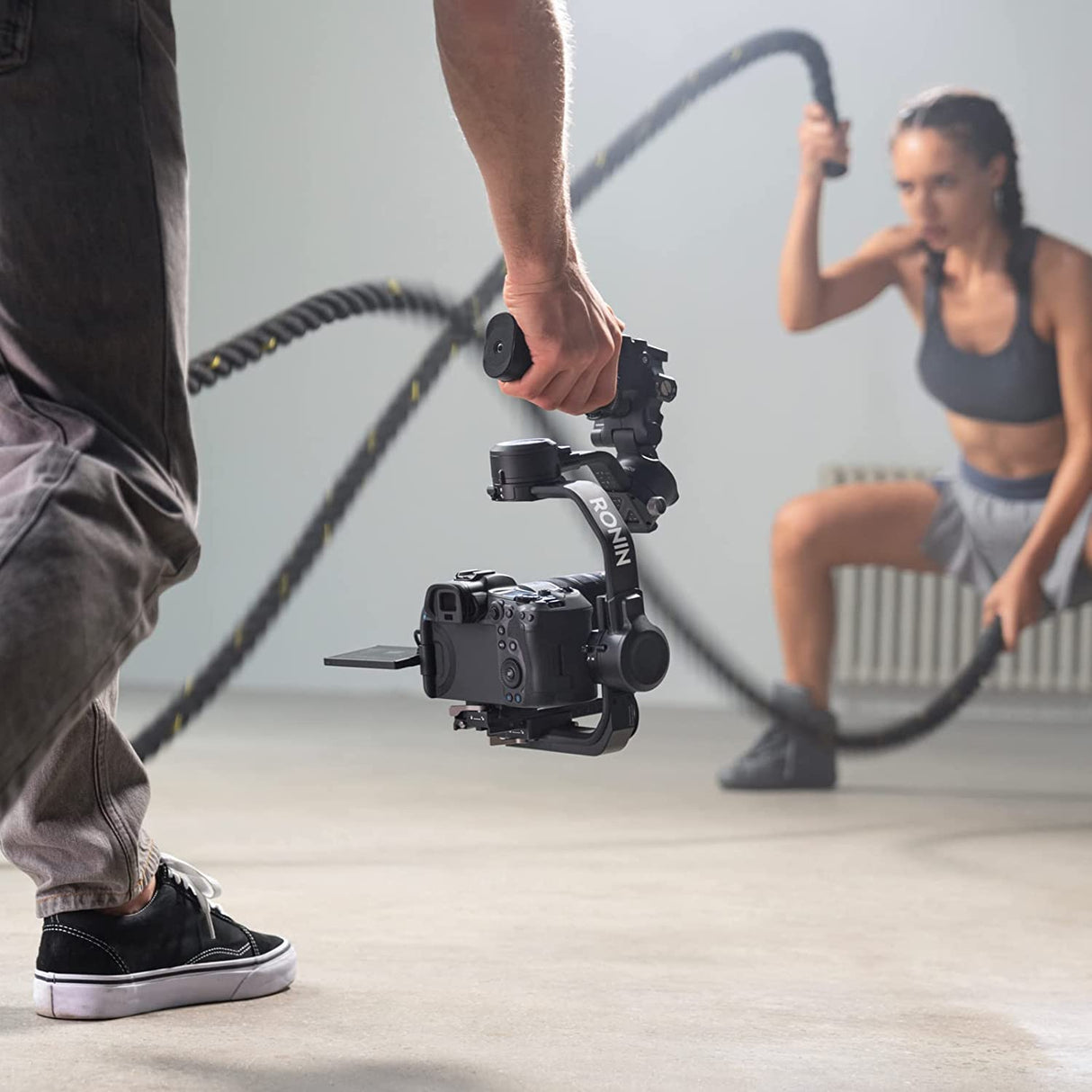 DJI RSC 2 - Estabilizador cardán de 3 ejes para DSLR y cámara sin espejo CP.RN.00000121.01