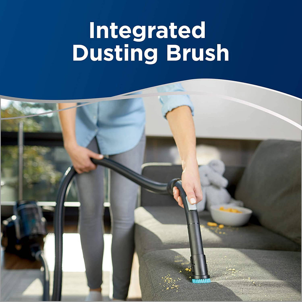 Aspiradora con recipiente SmartClean de BISSELL, 2268, negra con detalles en blanco perla/azul eléctrico