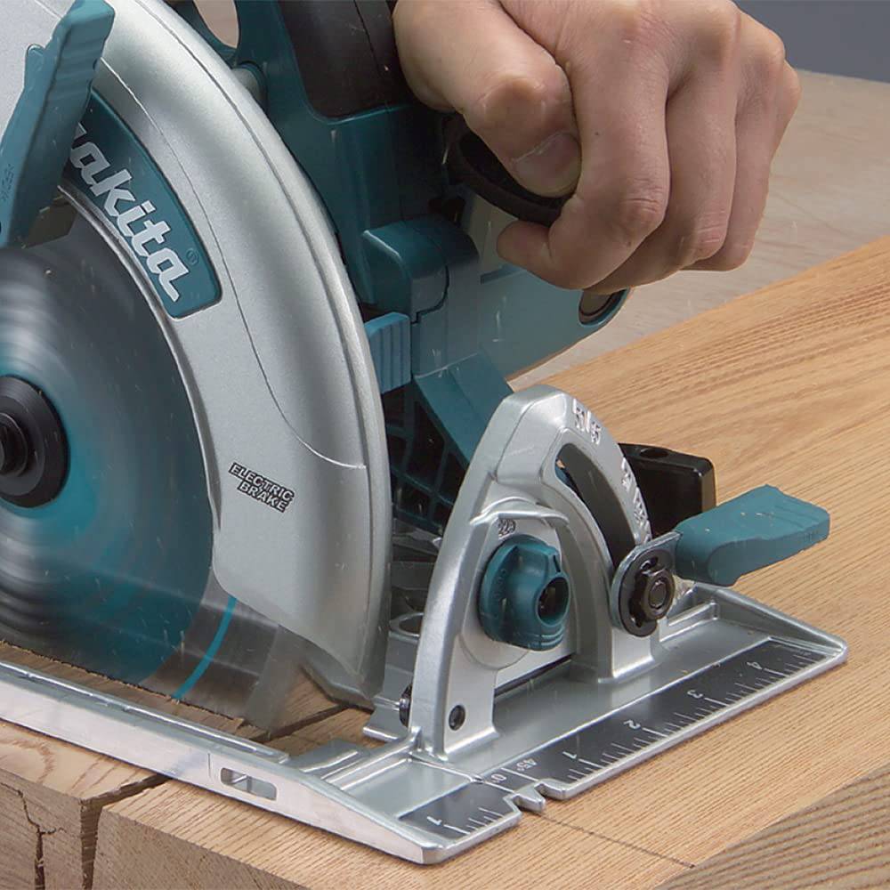 Makita 5008MGA Sierra circular de magnesio de 8-1/4" con freno eléctrico - DIGVICE MX
