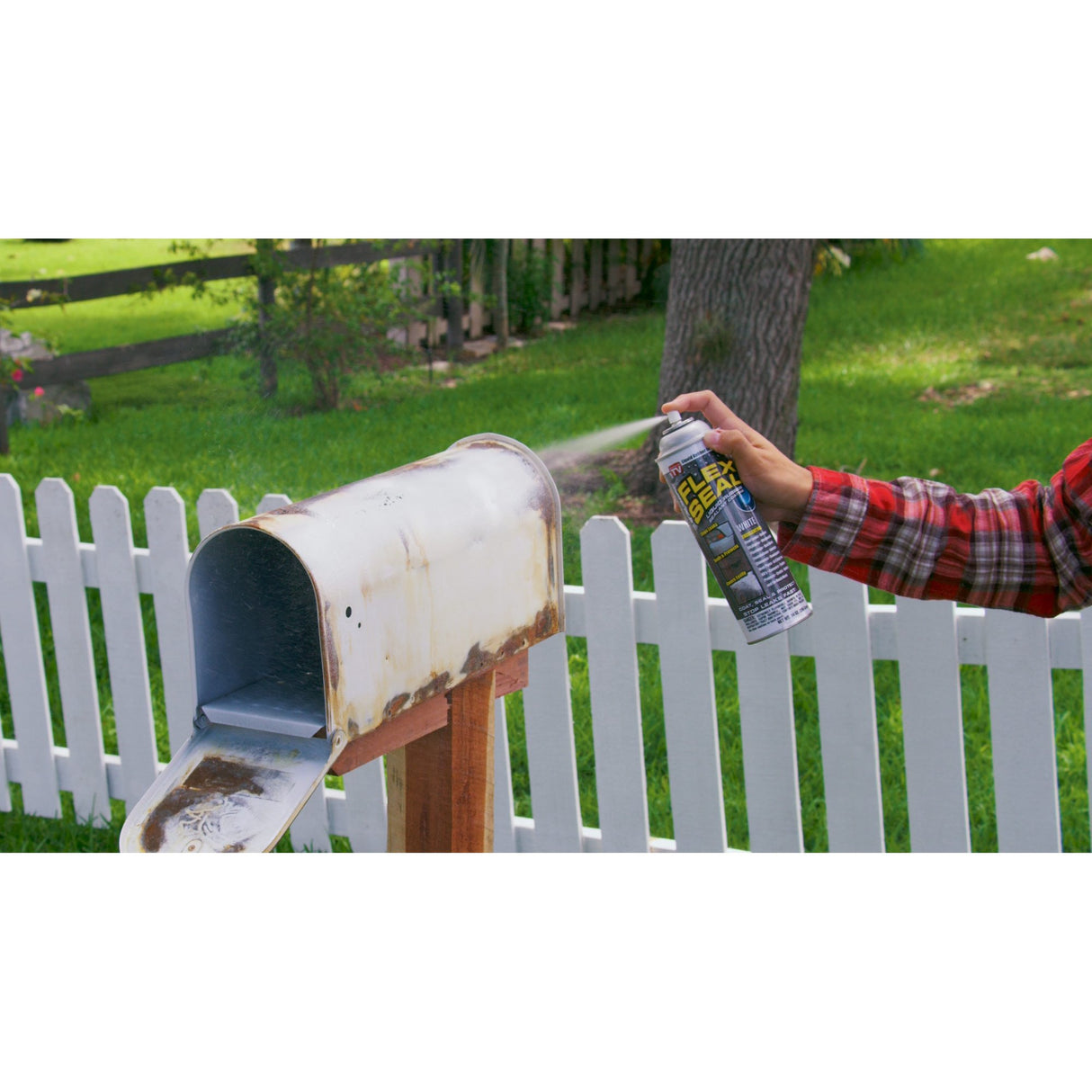 Revestimiento de sellador de caucho líquido en aerosol Flex Seal, 14Oz.