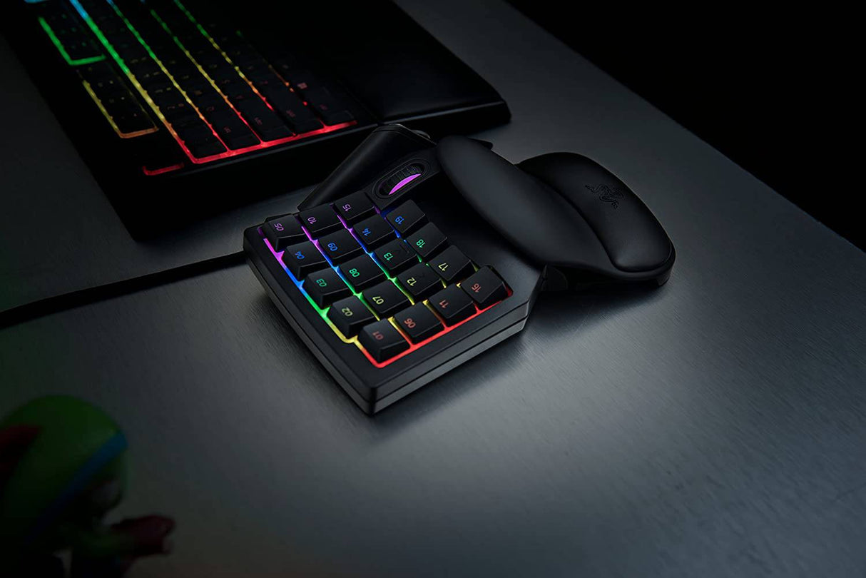 Razer Tartarus v2 - Teclado para juegos: Interruptores de tecla de membrana mecánica - 32 teclas programables - Iluminación Chroma RGB personalizable - Macros programables - Negro clásico