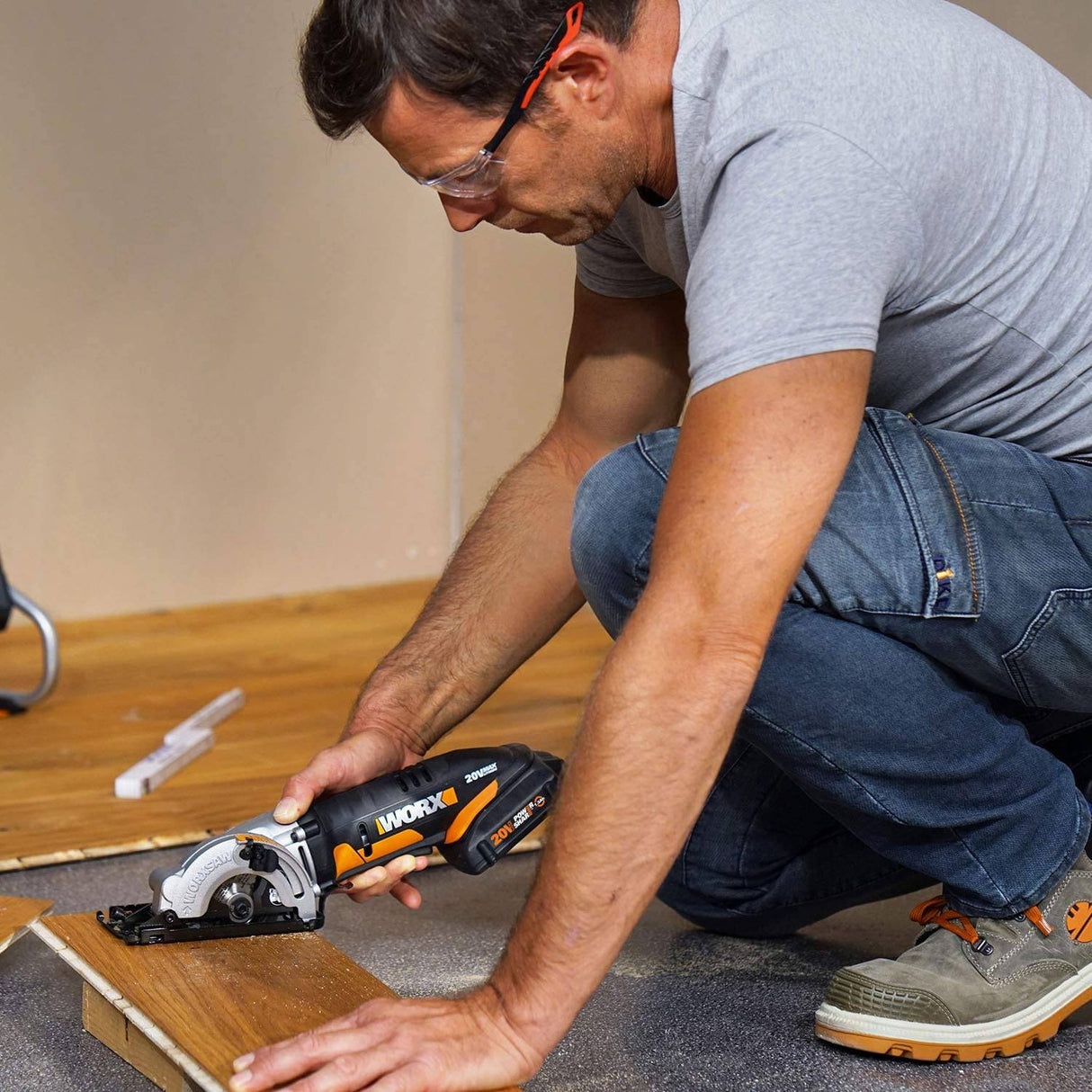 Sierra circular inalámbrica WORX WX523L.2 20V 1.5Ah con 3 hojas de sierra Batería y cargador incluidos - DIGVICE MX