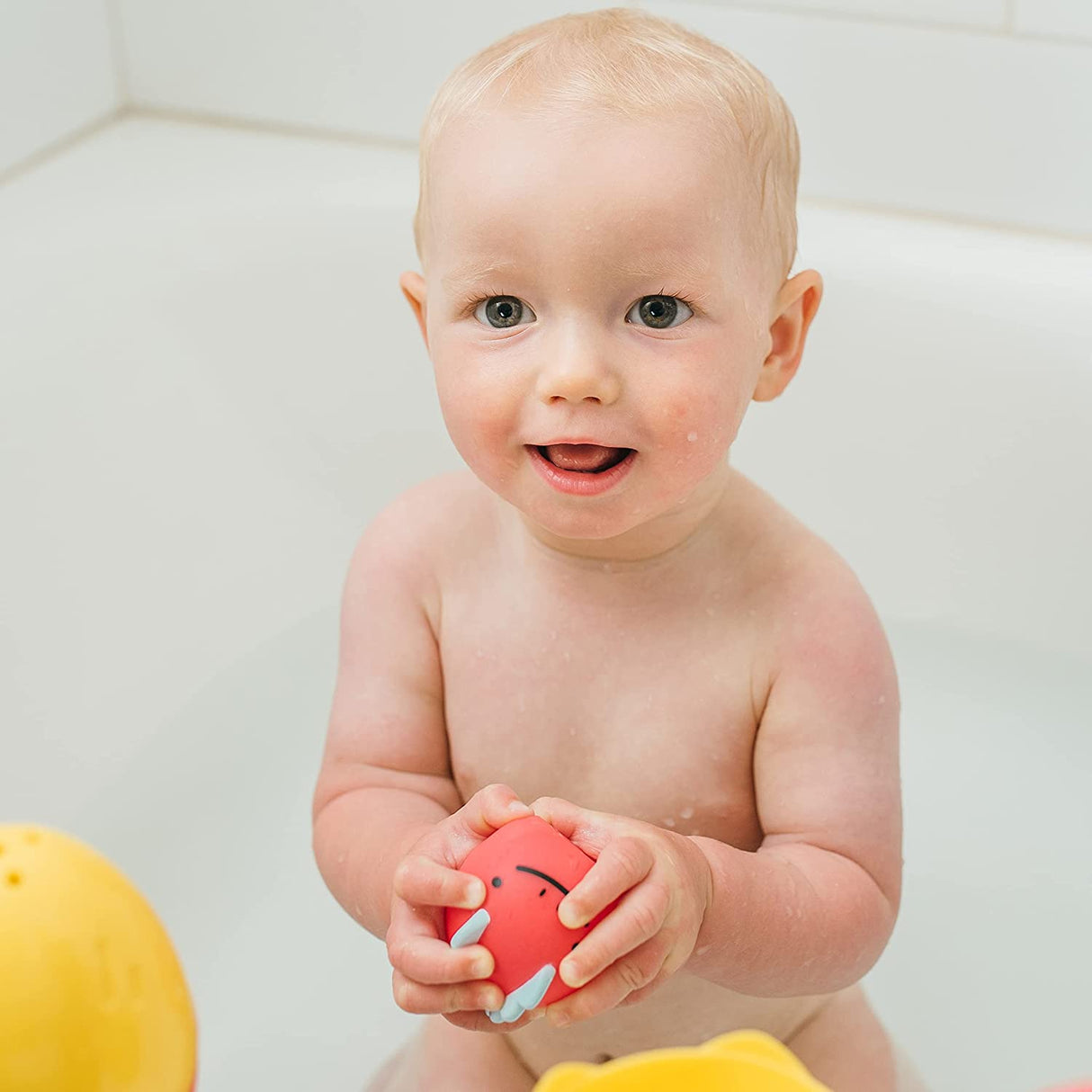 Dr. Brown's CleanUp Float & Hatch Dino Eggs Nesting Bath Toy, 6m+, libre de BPA, certificado neutro de plástico - BL001