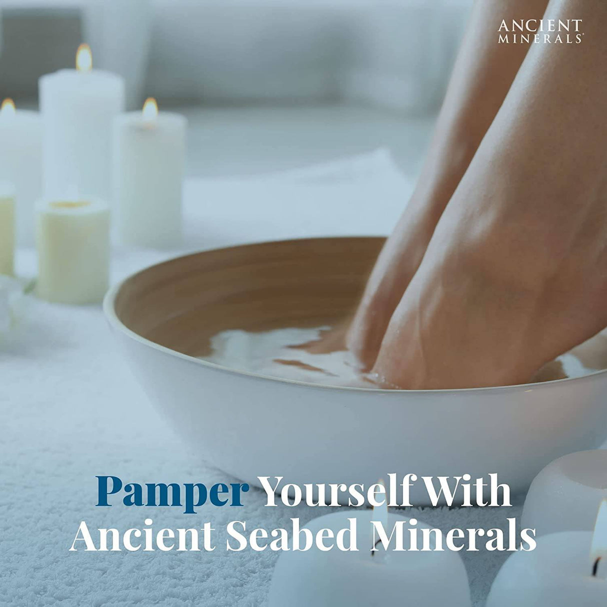 Ancient Minerals - Copos de baño de magnesio, alternativa de baño a la sal de Epsom, remojo en sales naturales, alta eficiencia de absorción para relajación, bienestar y alivio muscular, 8 libras