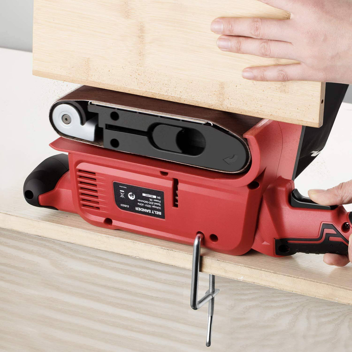 Lijadora de banda Eastvolt de 7 amperios, 200-360 RPM con 6 velocidades variables, lijadora de banda de 3 x 18 pulgadas con 20 bandas de lijado, abrazaderas de tornillo, bolsa para el polvo - DIGVICE MX