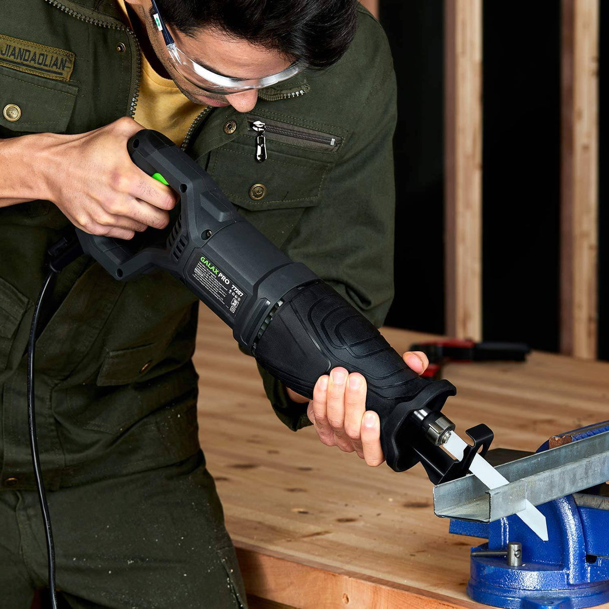 Sierra recíproca GALAX PRO, sierra recíproca con cable de velocidad variable de 7,5 amperios con longitud de carrera de 1-1/8"(28 mm), 2800 SPM y 6" máx. profundidad de corte en corte de madera y metal - DIGVICE MX