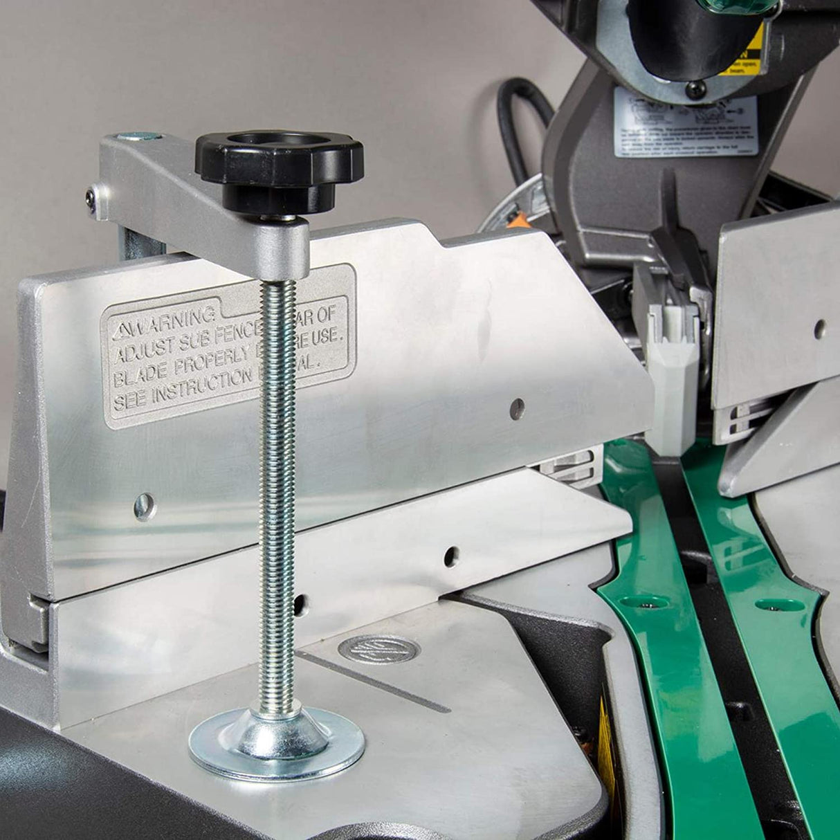 Sierra ingletadora compuesta deslizante Metabo HPT | hoja de 12 pulgadas | Bisel doble | Marcador láser | Motor de 15 amperios | Garantía de 5 años | C12RSH2S - DIGVICE MX