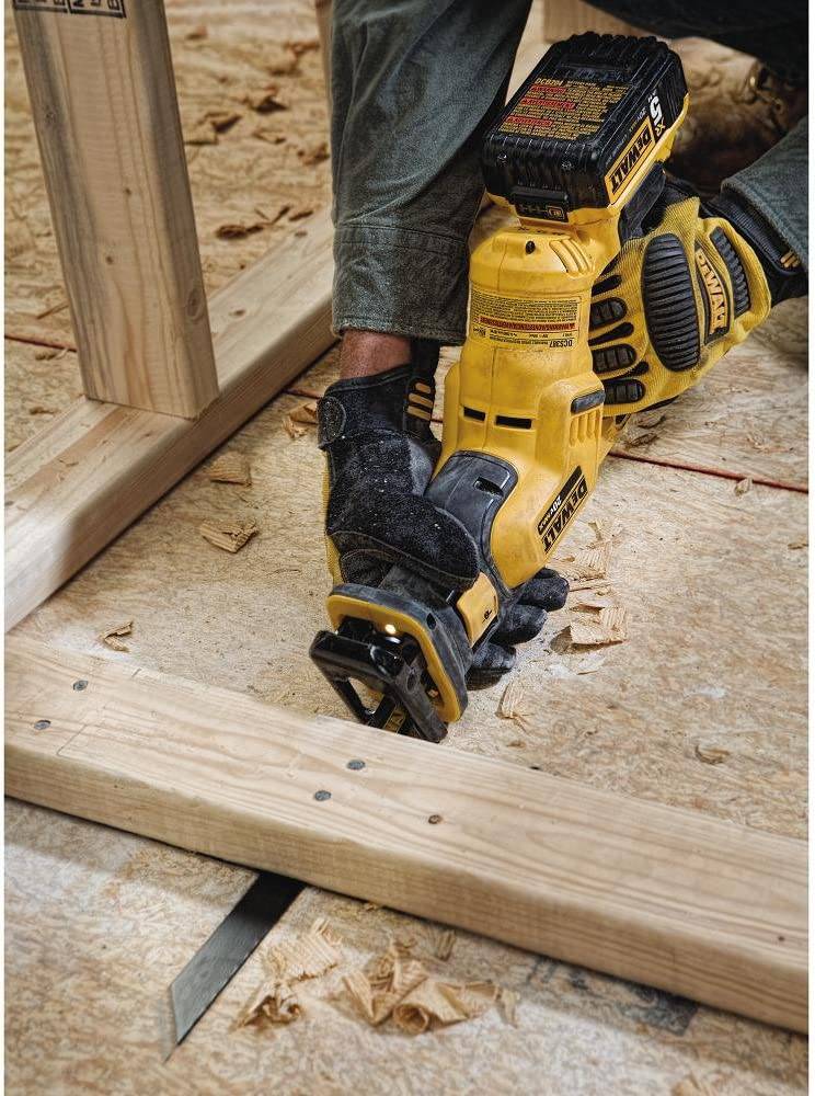 DEWALT 20V MAX* Kit de sierra recíproca inalámbrica, batería de 5 amperios por hora (DCS387P1) - DIGVICE MX