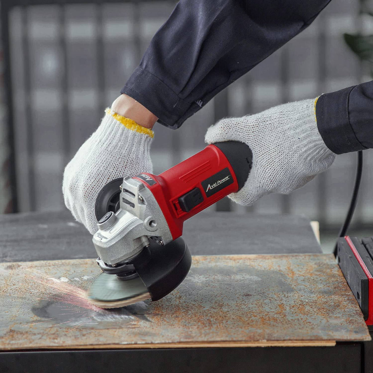 Amoladora angular AVID POWER de 7,5 amperios, 4-1/2 pulgadas con 2 ruedas de molienda, 2 ruedas de corte, disco de láminas y mango auxiliar (rojo oscuro) - DIGVICE MX