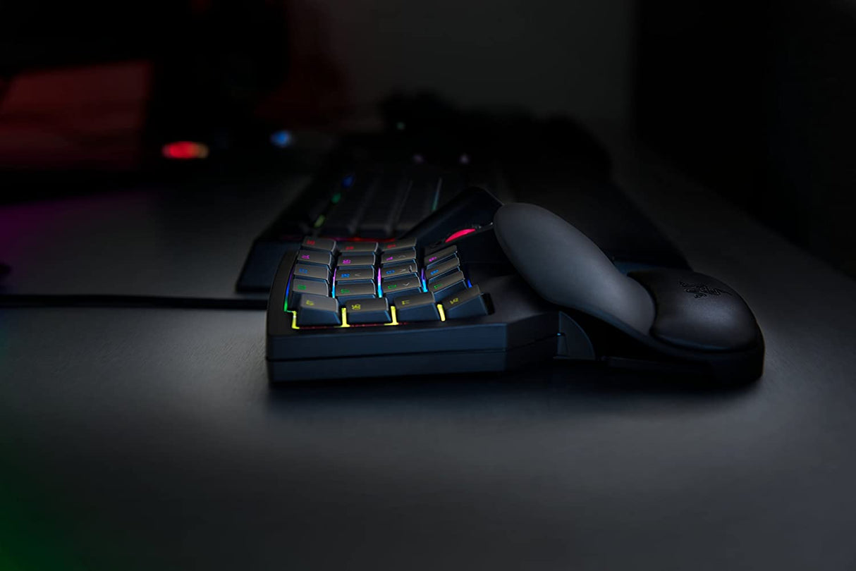 Razer Tartarus v2 - Teclado para juegos: Interruptores de tecla de membrana mecánica - 32 teclas programables - Iluminación Chroma RGB personalizable - Macros programables - Negro clásico