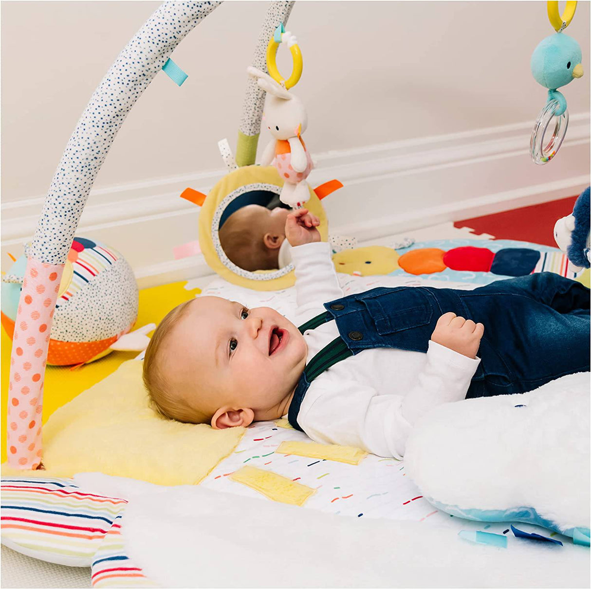 GUND Baby Tinkle Crinkle & Friends Arch Activity Gym Playmat Sensory Estimulante Felpa Juego de 8 piezas, Blanco - DIGVICE MX