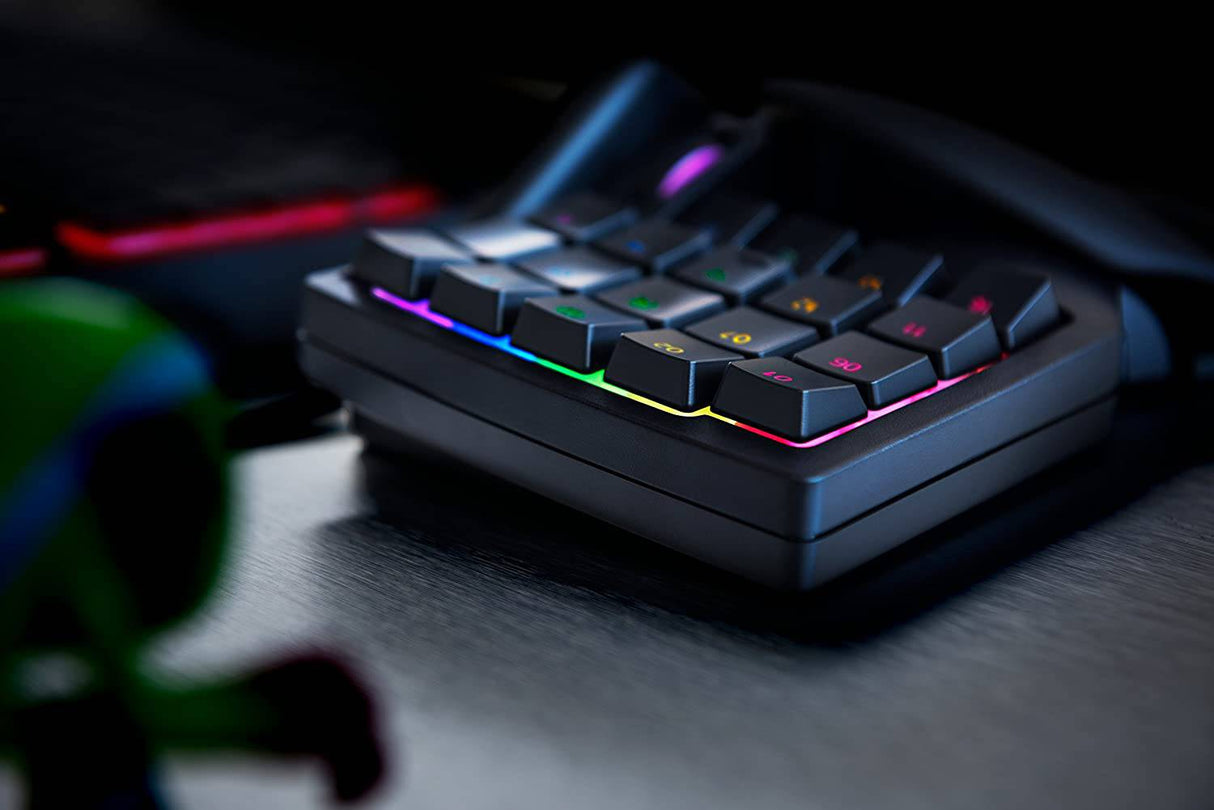 Razer Tartarus v2 - Teclado para juegos: Interruptores de tecla de membrana mecánica - 32 teclas programables - Iluminación Chroma RGB personalizable - Macros programables - Negro clásico