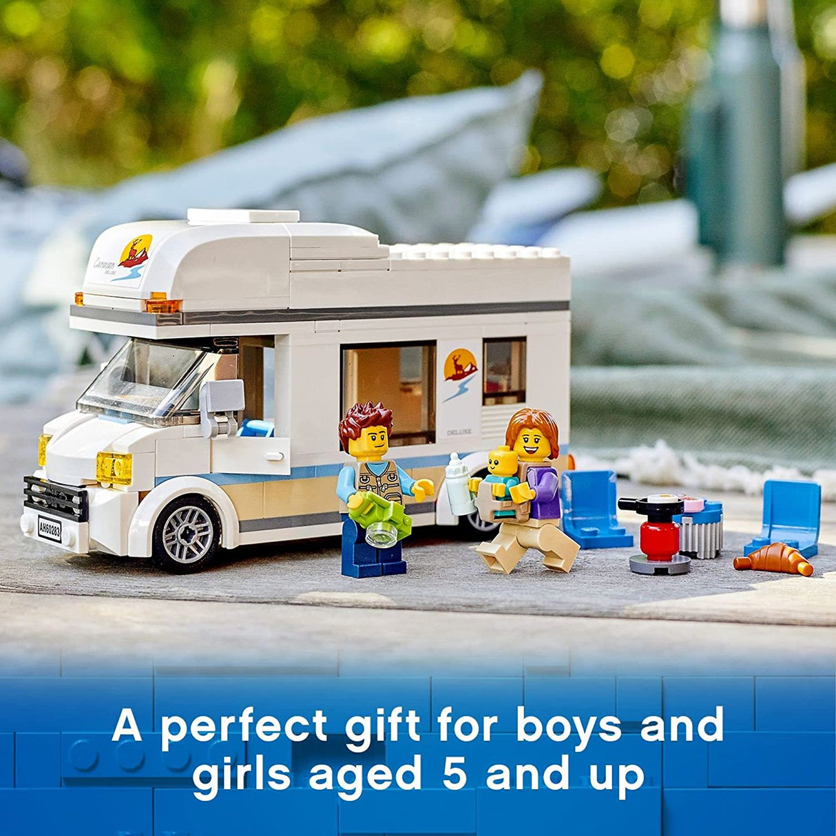 LEGO City Great Vehicles Holiday Camper Van 60283 Juego de juguetes de construcción para niños, niños y niñas a partir de 5 años (190 piezas)