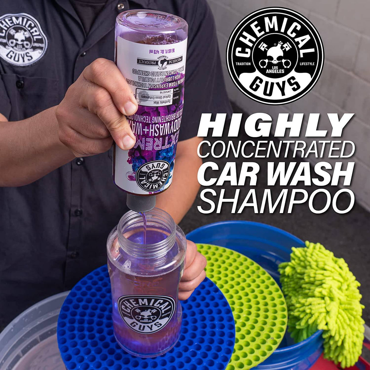 Chemical Guys CWS20764 Extreme Bodywash & Wax Foaming Car Wash Jabón (para cañones de espuma, pistolas de espuma o lavados de cubo) para automóviles, camiones, motocicletas, vehículos recreativos y más, 64 fl oz (medio galón) aroma a uva