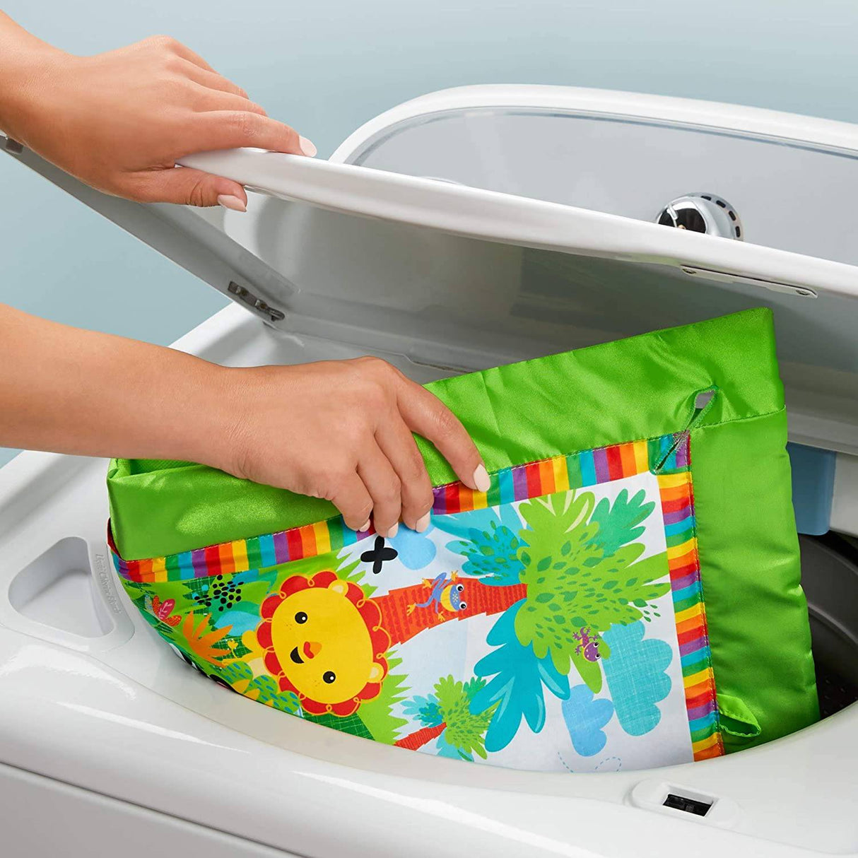 Fisher-Price - Gimnasio de lujo con música y luces en la selva tropical - DIGVICE MX