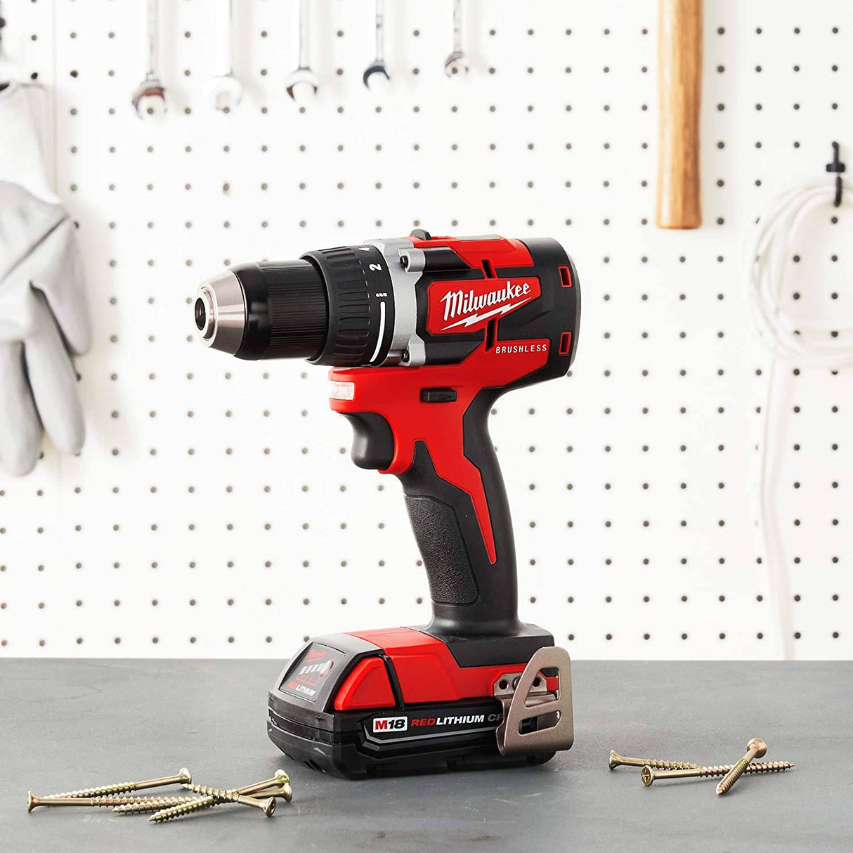 Milwaukee M18 - Taladro/controlador compacto inalámbrico de iones de litio de 18 voltios (sólo herramienta) 2801-20 - DIGVICE MX