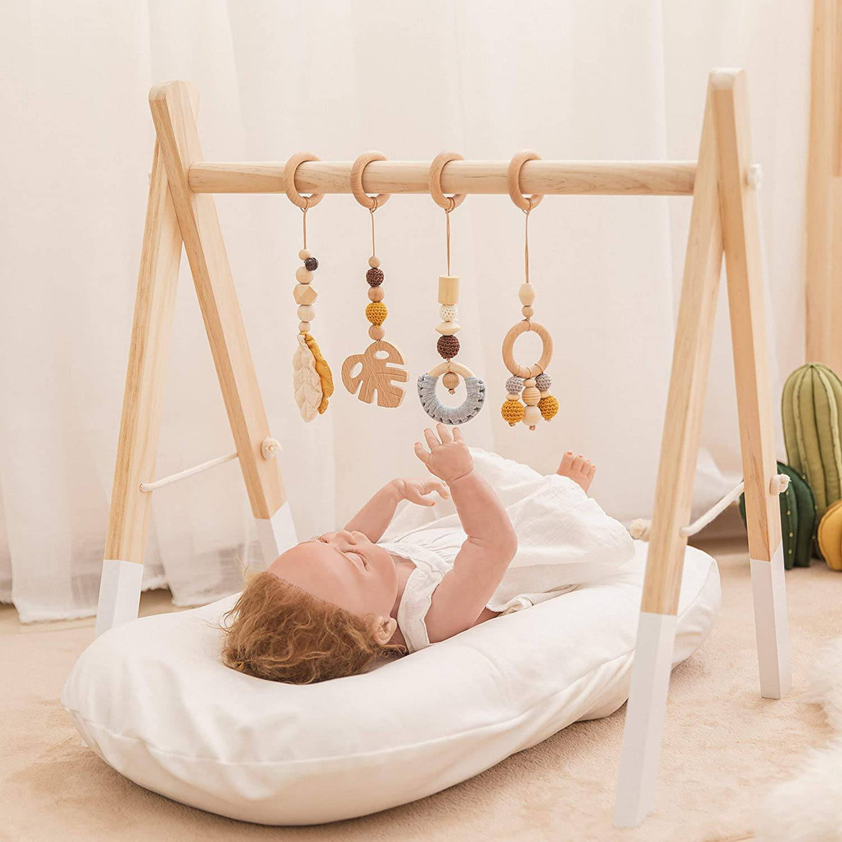 Let´s make - un gimnasio de juegos de madera orgánica con 4 juguetes de gimnasio, marco de gimnasio plegable para bebés, barra colgante para centro de actividades - DIGVICE MX