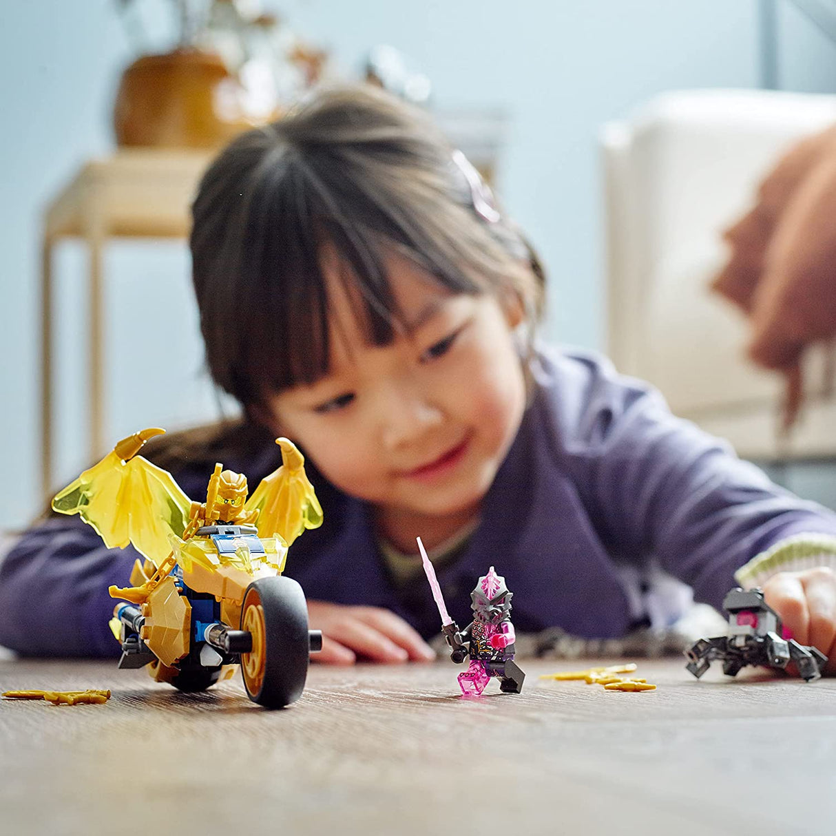 LEGO NINJAGO Jay's Golden Dragon Motorbike 71768 Ninja Building Toy Set (137 piezas)