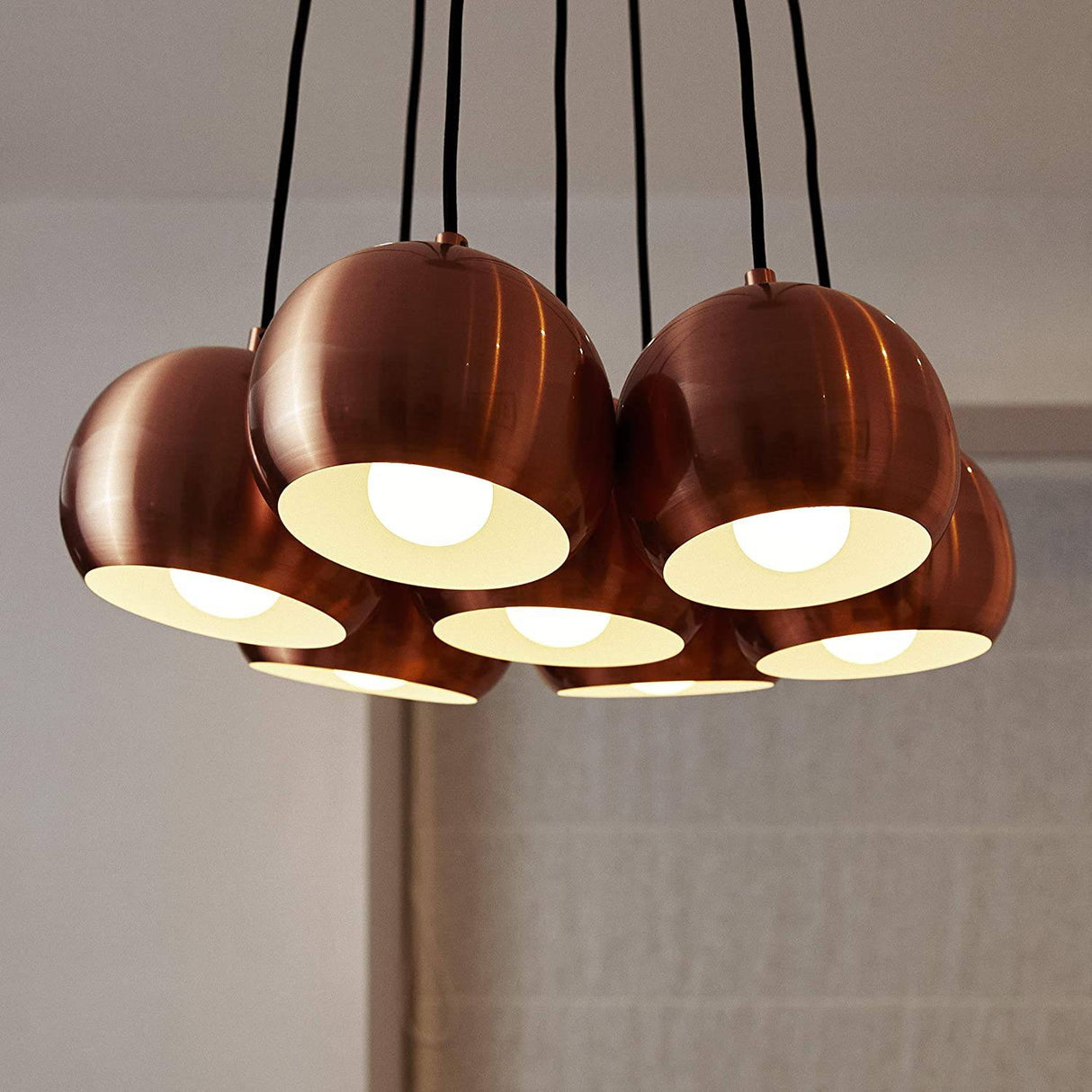 Innr Zigbee Smart Bulb A19 White, funciona con Philips Hue, SmartThings, Alexa y Hey Google (se requiere Hub), bombilla LED blanca cálida regulable A19 con base E26, equivalente a 60 W, paquete de 4, AE 260-4 - DIGVICE MX