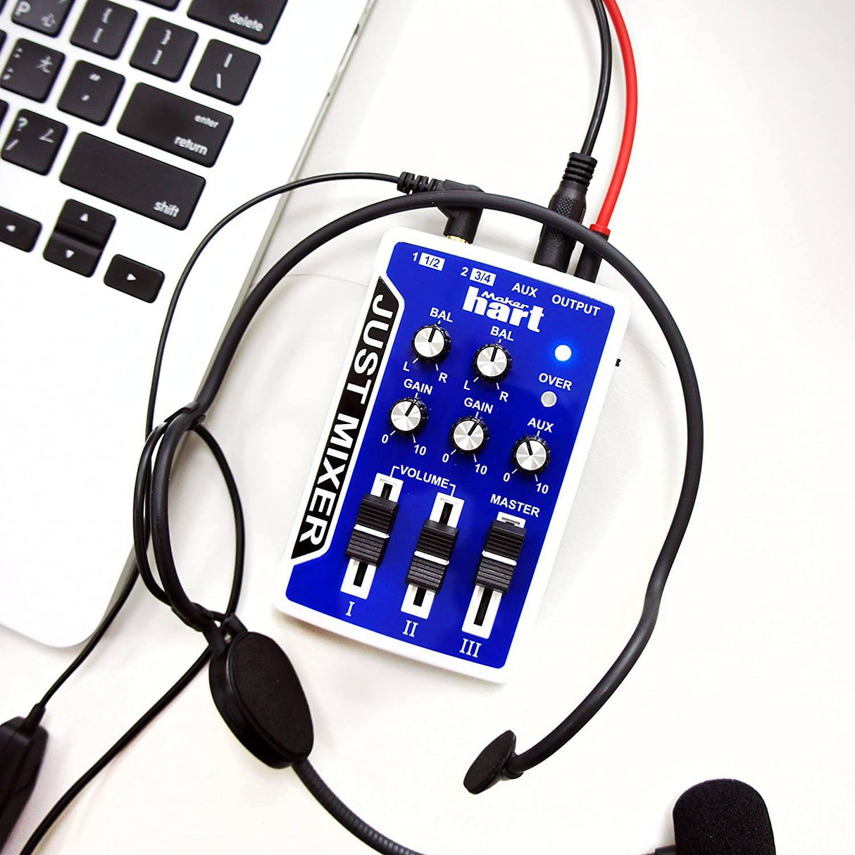JUST MIXER - Mezclador de audio - Mezclador de audio de bolsillo portátil alimentado por batería/USB con 3 canales estéreo (3,5 mm) más interruptor de encendido/apagado