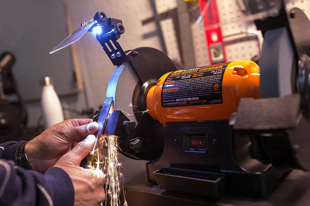 WEN BG4282 Amoladora de banco de una sola velocidad de 4.8 amperios y 8 pulgadas con luces de trabajo LED - DIGVICE MX