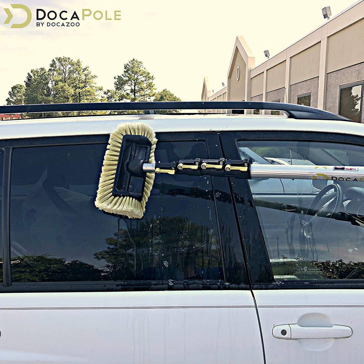 DocaPole - Accesorio para poste de extensión de cepillo de fregar y lavado de autos con cerdas suaves (10") para cubierta, camión, bote, RV, revestimiento de casa, seguro con agua (poste de mango largo, no incluido)