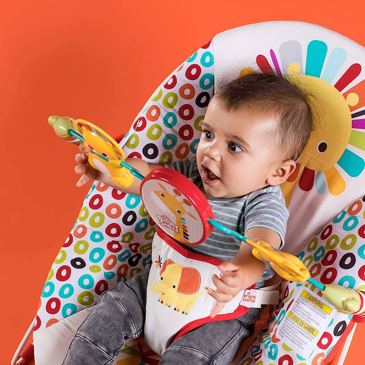 Bright Starts Playful Pinwheels Portable Baby Bouncer con asiento vibratorio para bebés y barra de juguetes, 19.8x13.1x3.4 pulgadas, edad 0-6 meses - DIGVICE MX
