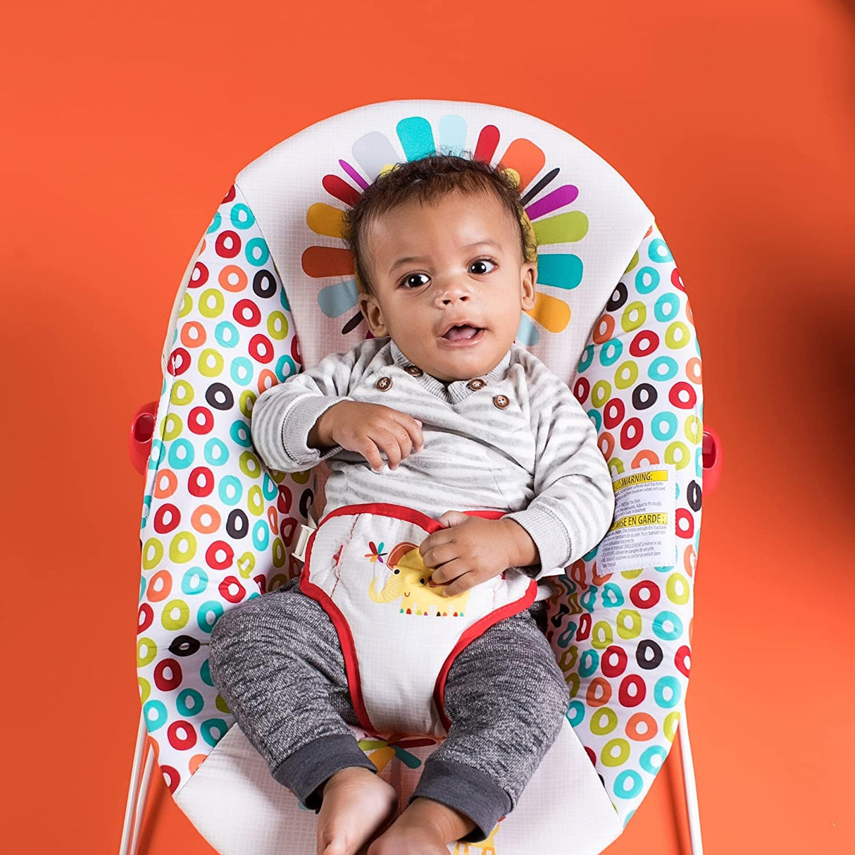 Bright Starts Playful Pinwheels Portable Baby Bouncer con asiento vibratorio para bebés y barra de juguetes, 19.8x13.1x3.4 pulgadas, edad 0-6 meses - DIGVICE MX