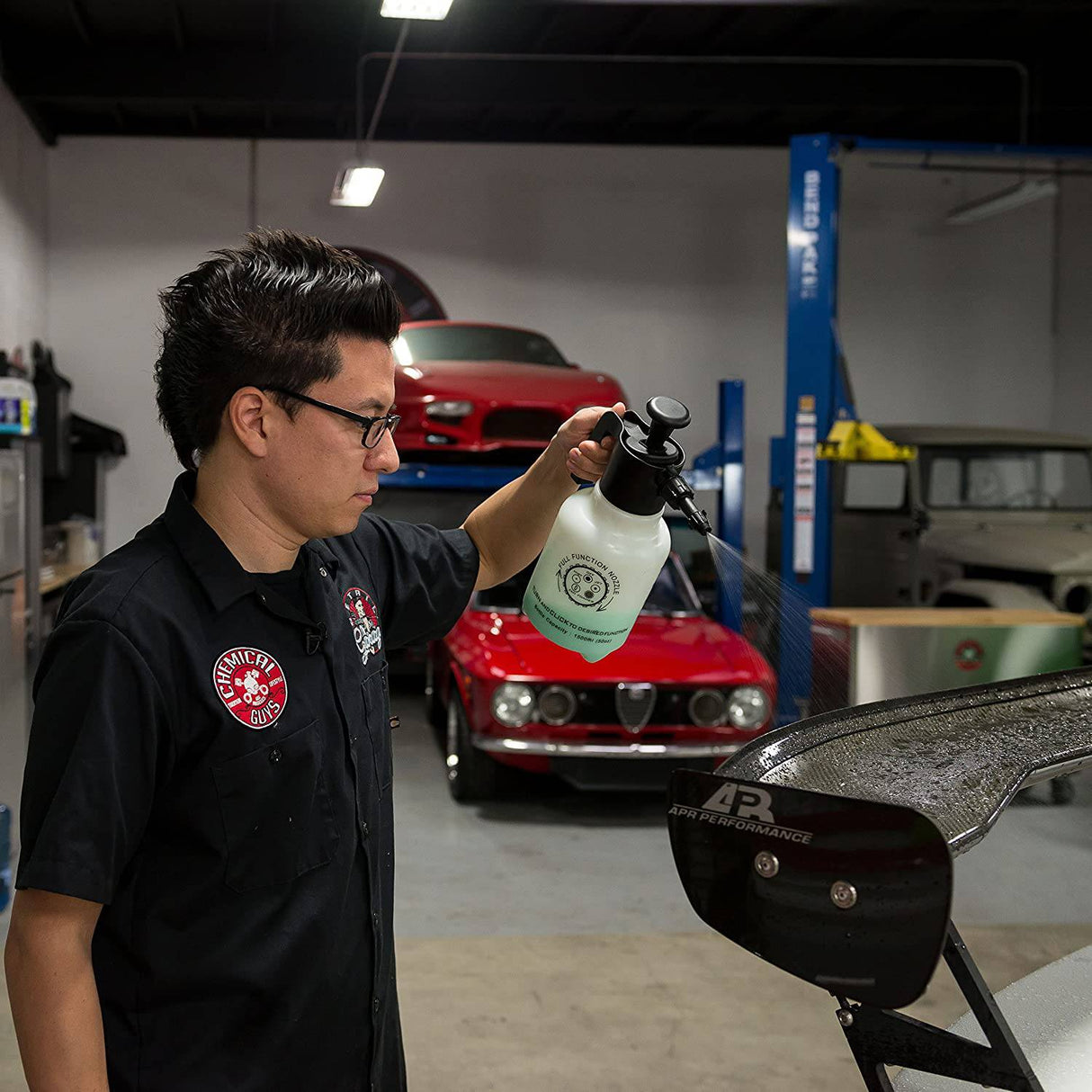 Chemical Guys HOL401 Eco Friendly Drought, Buster Waterless Car Wash & Wax Kit, 5 artículos