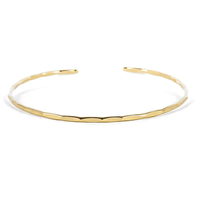 LOTUS STONE Brazalete martillado fino con relleno de oro de 14 quilates; Delicada pulsera apilable hecha a mano para mujer de Lotus Stone Design (pequeña, dorada) - DIGVICE MX