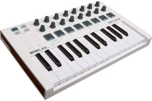 Arturia - Controlador USB-MIDI portátil MiniLab Mk II con paquete de auriculares con monitor de estudio cerrado HPC-A30