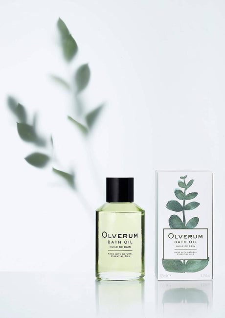 OLVERUM - Aceite de Baño Natural | Aceite de baño de belleza limpio, revitalizante, sin crueldad animal, vegano (4.25 fl oz | 125 ml)