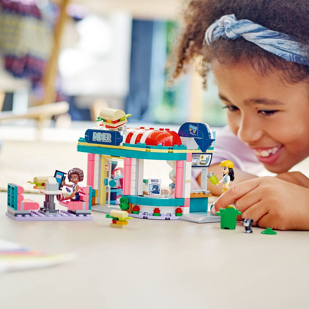 LEGO Friends Heartlake Downtown Diner 41728  (346 piezas)