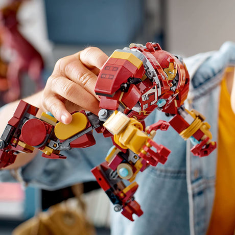 LEGO Marvel The Hulkbuster: The Battle of Wakanda 76247 Juego de juguetes de construcción para niños, niños y niñas a partir de 8 años (385 piezas)