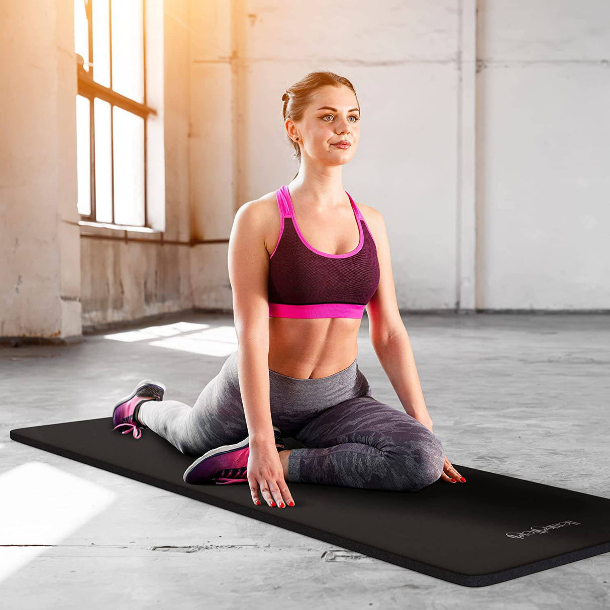 HemingWeigh - Esterilla de yoga de 1 pulgada de grosor, extra gruesa, antideslizante, para uso en interiores y exteriores, color negro