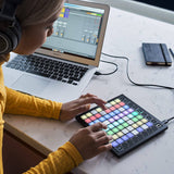 Novation Launchpad Mini [MK3] — Controlador MIDI portátil de 64 pads, controlador de rejilla USB para actuaciones de Ableton Live y Logic Pro