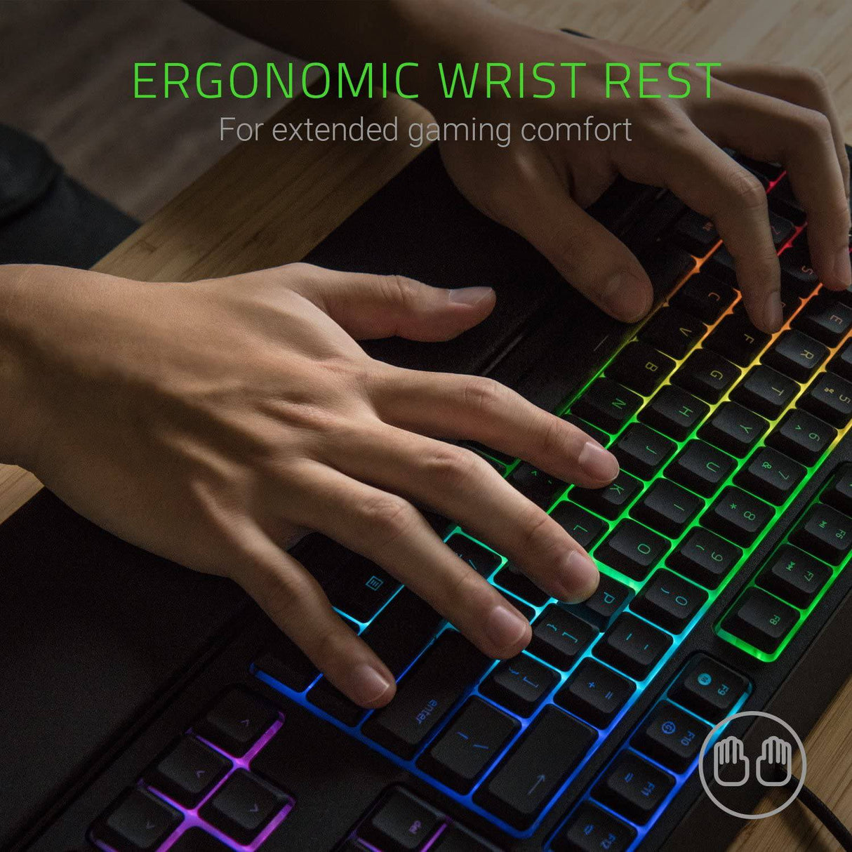 Razer Ornata Chroma - Teclado para juegos: Interruptores mecánicos híbridos - Iluminación Chroma RGB personalizable - Teclas retroiluminadas individualmente - Reposamuñecas de felpa desmontable - Funcionalidad macro programable