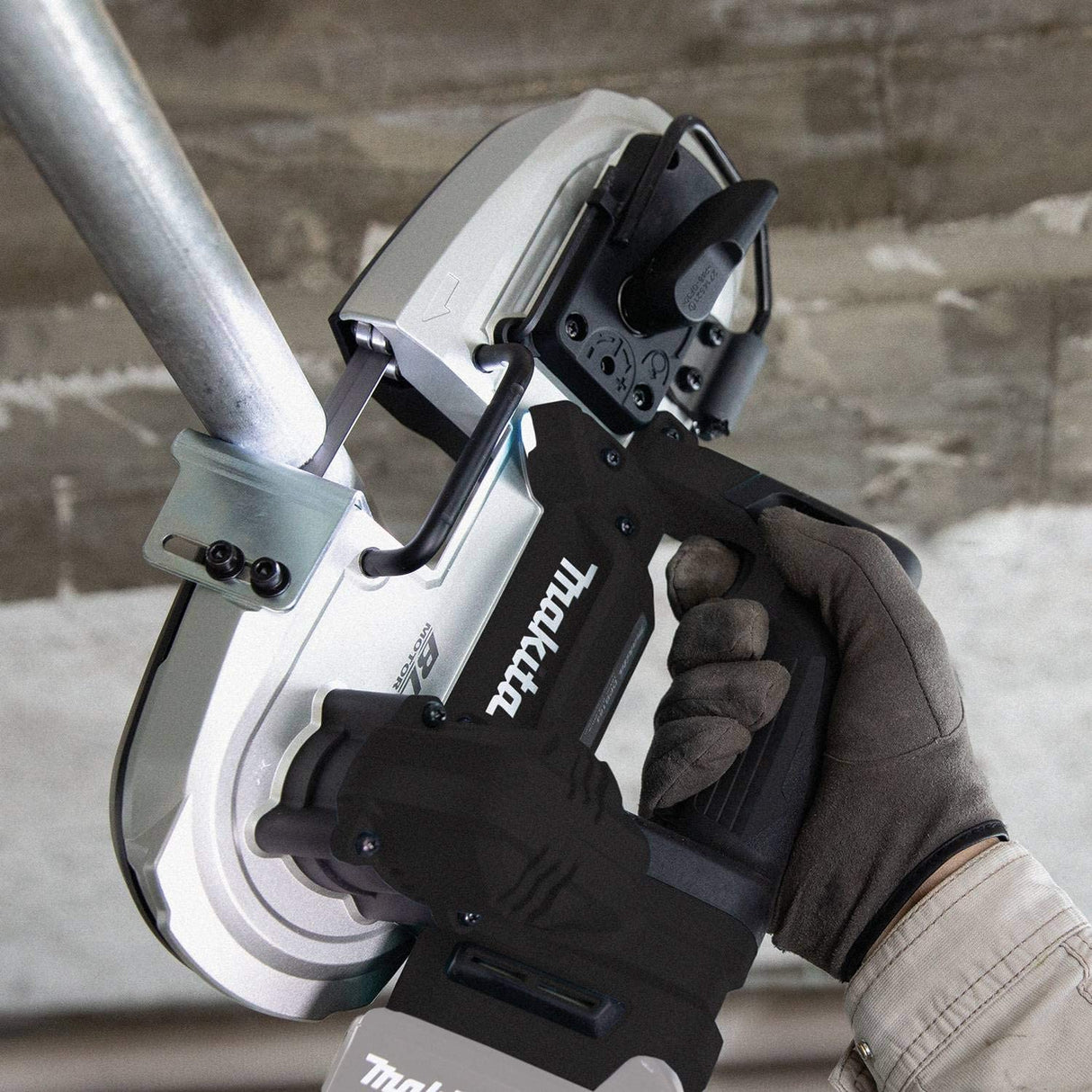 Makita XBP05ZB Sierra de Cinta Inalámbrica Sub-Compacta sin Escobillas LXT® Litio-Ion de 18V, Sólo Herramienta - DIGVICE MX