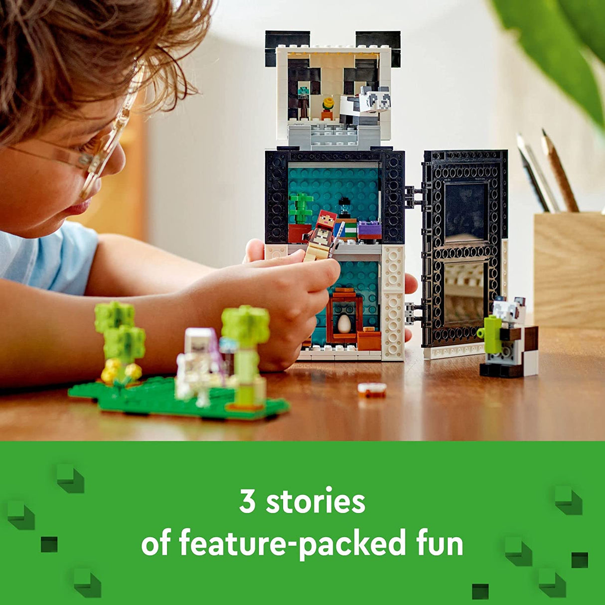 LEGO Minecraft The Panda Haven 21245  (553 piezas)