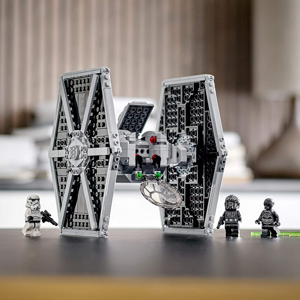 LEGO Star Wars Imperial TIE Fighter 75300  (432 piezas)