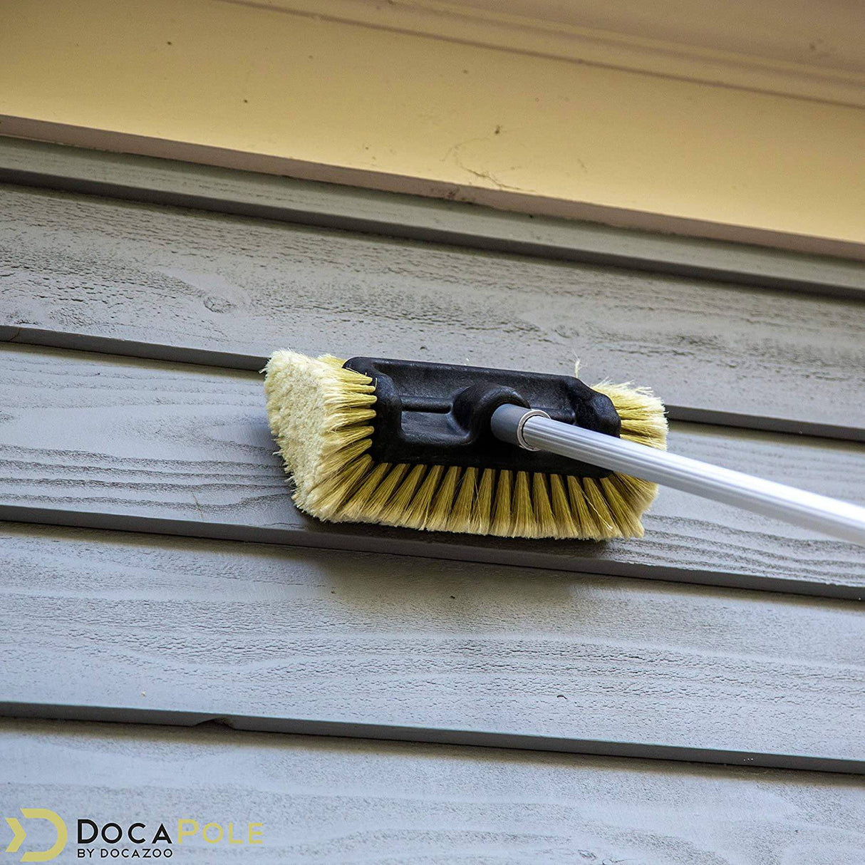DocaPole - Accesorio para poste de extensión de cepillo de fregar y lavado de autos con cerdas suaves (10") para cubierta, camión, bote, RV, revestimiento de casa, seguro con agua (poste de mango largo, no incluido)