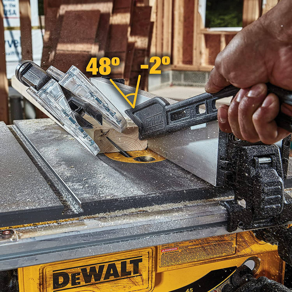 Sierra de mesa DEWALT para el lugar de trabajo, compacta, 8-1/4 pulgadas (DWE7485) - DIGVICE MX